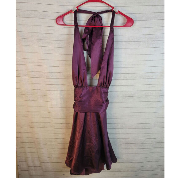 LUCY IN THE SKY WAVERLY SATIN MINI DRESS IN PURPLE, SZ LARGE - Picture 1 of 16